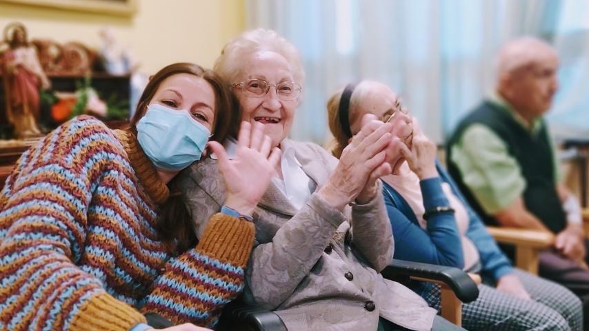 mayores-residencia-santa-lucia-caritas-madrid_1